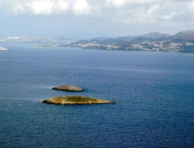 «Διαρροές» Αγκυρας σε τουρκικά ΜΜΕ: «Δεν πλησιάζει κανείς Ελληνας στα Ιμια - Eχουμε υπό 24ωρη παρακολούθηση την περιοχή»